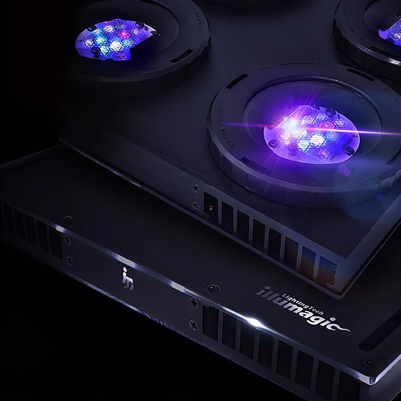illumagic LightingTech LEDライト Illumagic X4 LED Reef Light for Coral Growth – Dalua International LLC