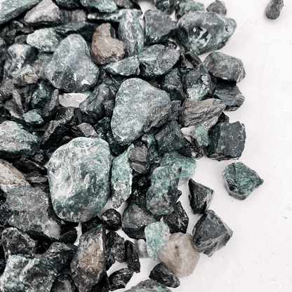 WIO - Accent Crushed Stones Wood and Rock WIO Green 1.6lbs 